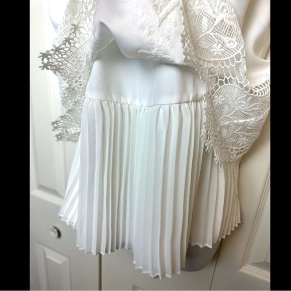TED BAKER Nardiya Delicate Blouse Top Shirt White Lave Pleated Hem Exposed Zip - Picture 5 of 14